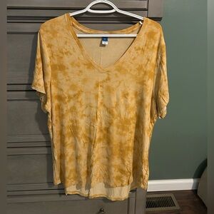 Old navy Tie-Dye V-Neck Women's Top
